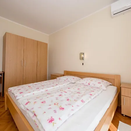 Affittacamere & Vidas 3*
